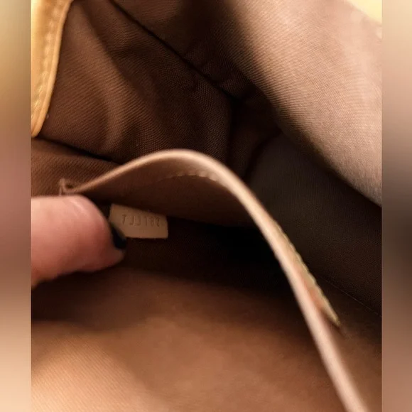 Louis Vuitton Sologne Crossbody Monogram Canvas Authentic - Picture 13 of 13